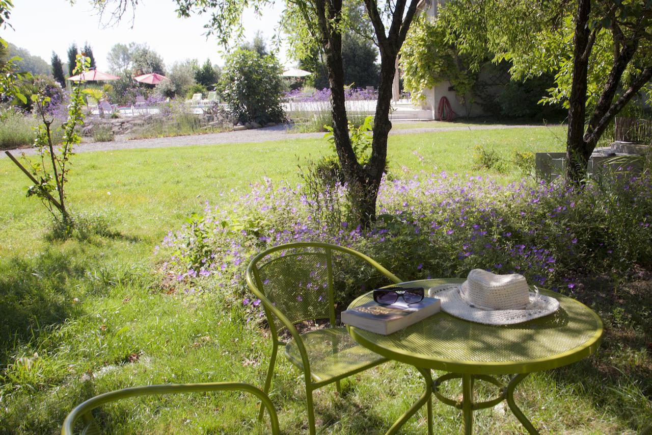Domaine Les Magasins Bed & Breakfast Bram Exterior foto